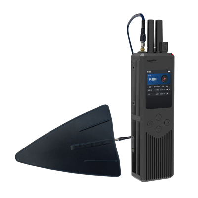 Handheld drone direction-finding detecto